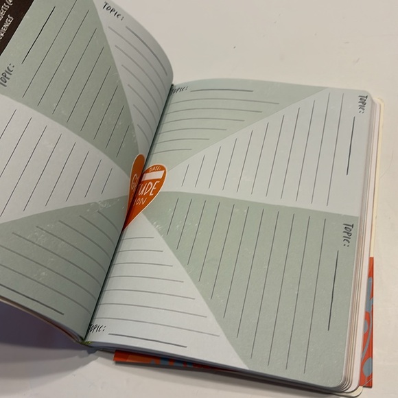 Em & Friends "Thanks" Guided Journal - Picture 6 of 14